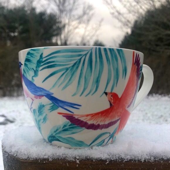 2/$25 🍣 New 20oz Mug with Bold Beautiful Birds - Picture 1 of 5